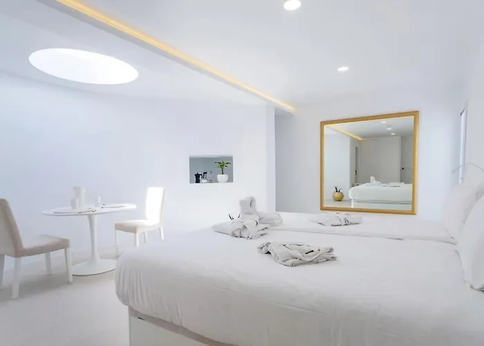 Ocean Bliss Beautiful With Pool And Sea Views Villa *